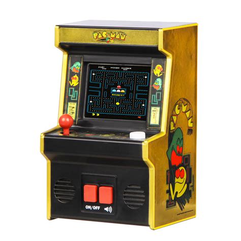 Retro Pac Man Arcade Game