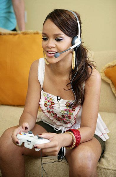 Celebrities That Play Video Games