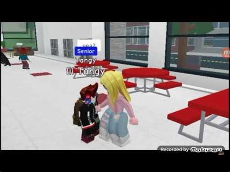 What Roblox Game Does Larray Play